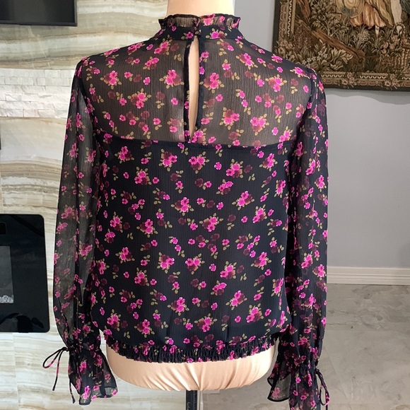 Express High Neck Sheer Floral with Lining‎ Top. Size S (321) - Picture 4 of 9